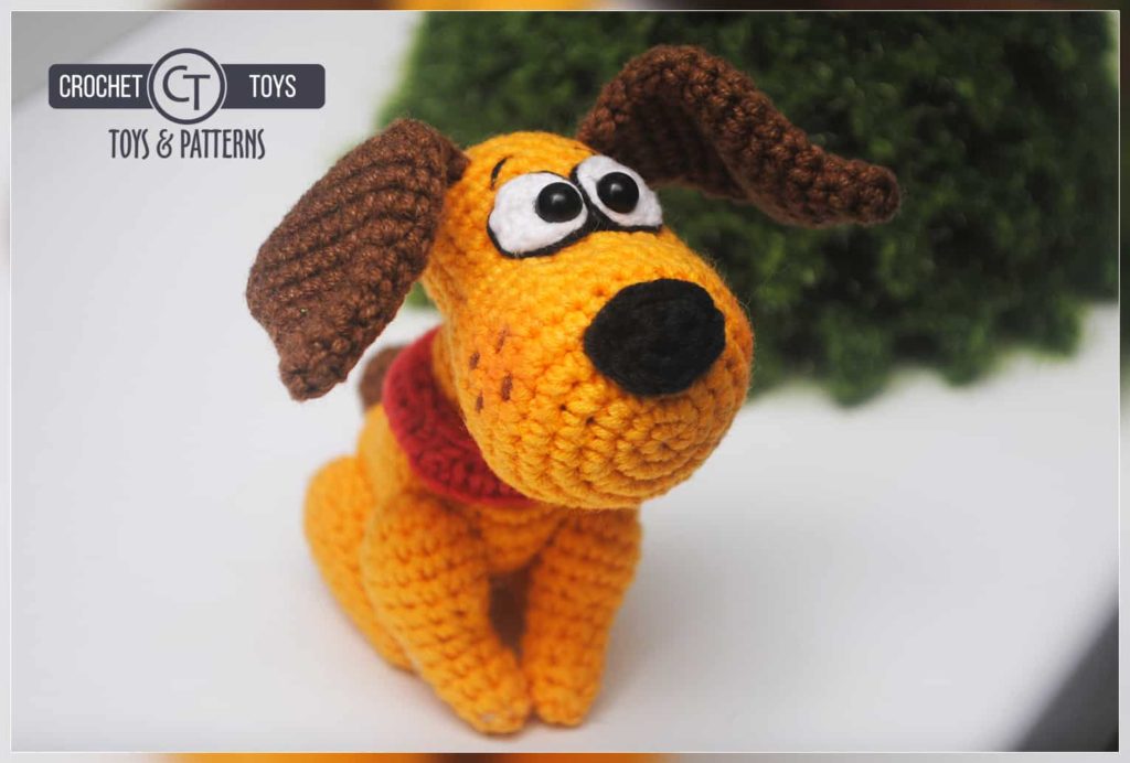 Crochet dog