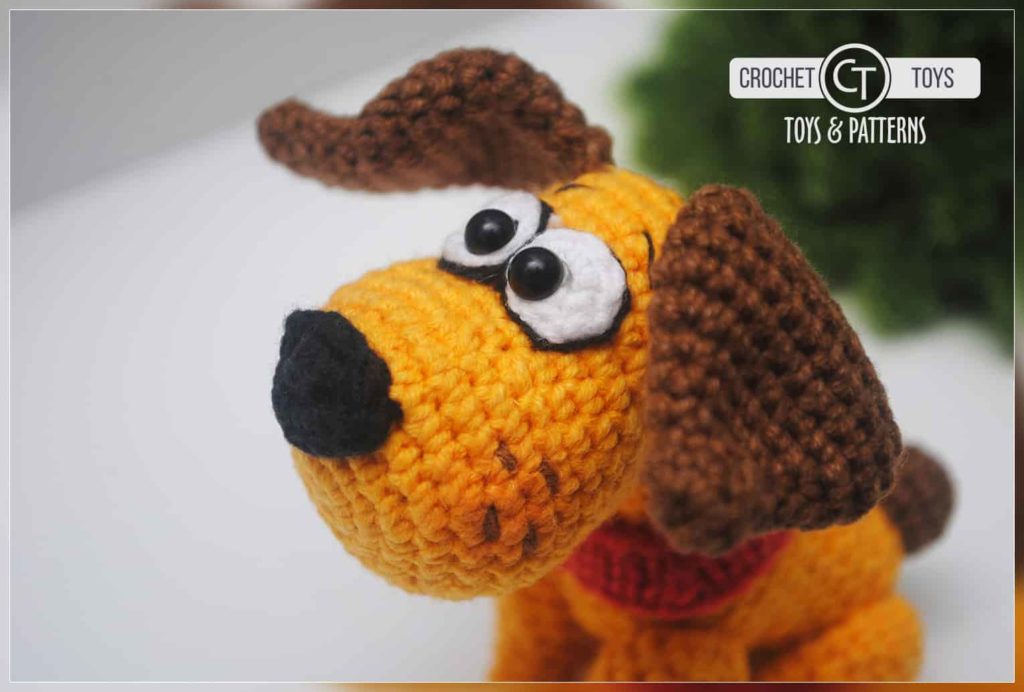 Crochet dog